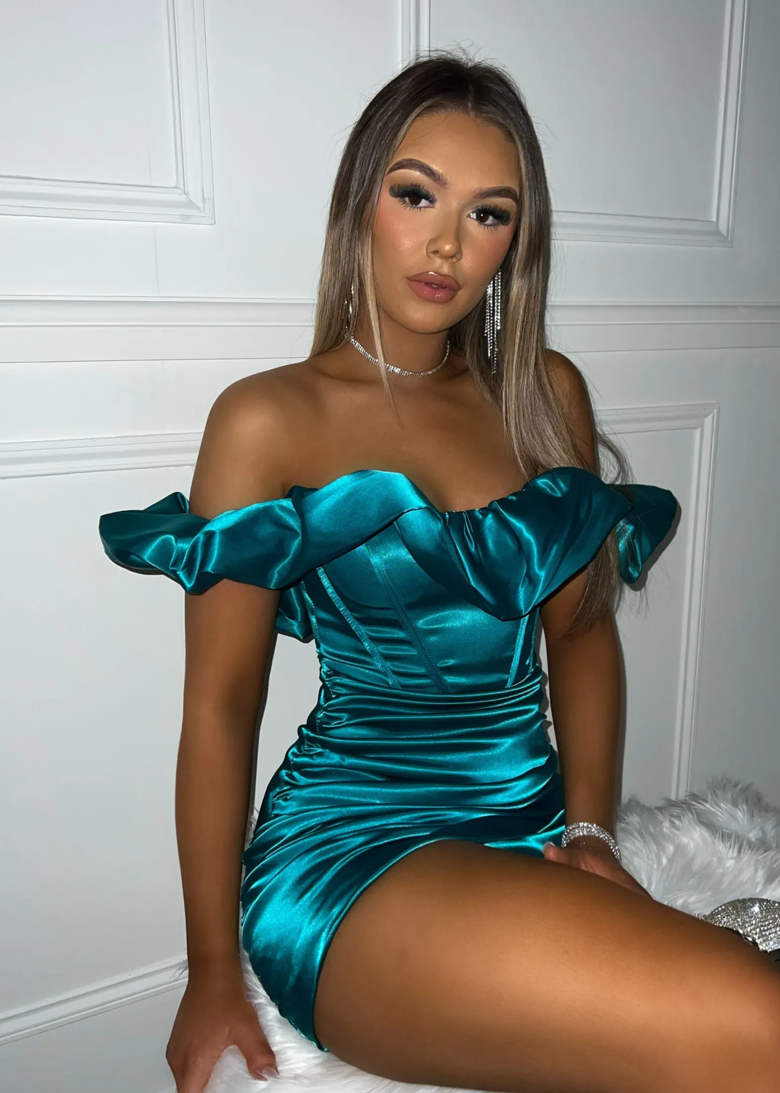 zara_ruffle_corset_asymmetric_mini_dress__green_3.webp Outlet Zara Ruffle Corset Asymmetric Mini Dress - Green Women Dresses
