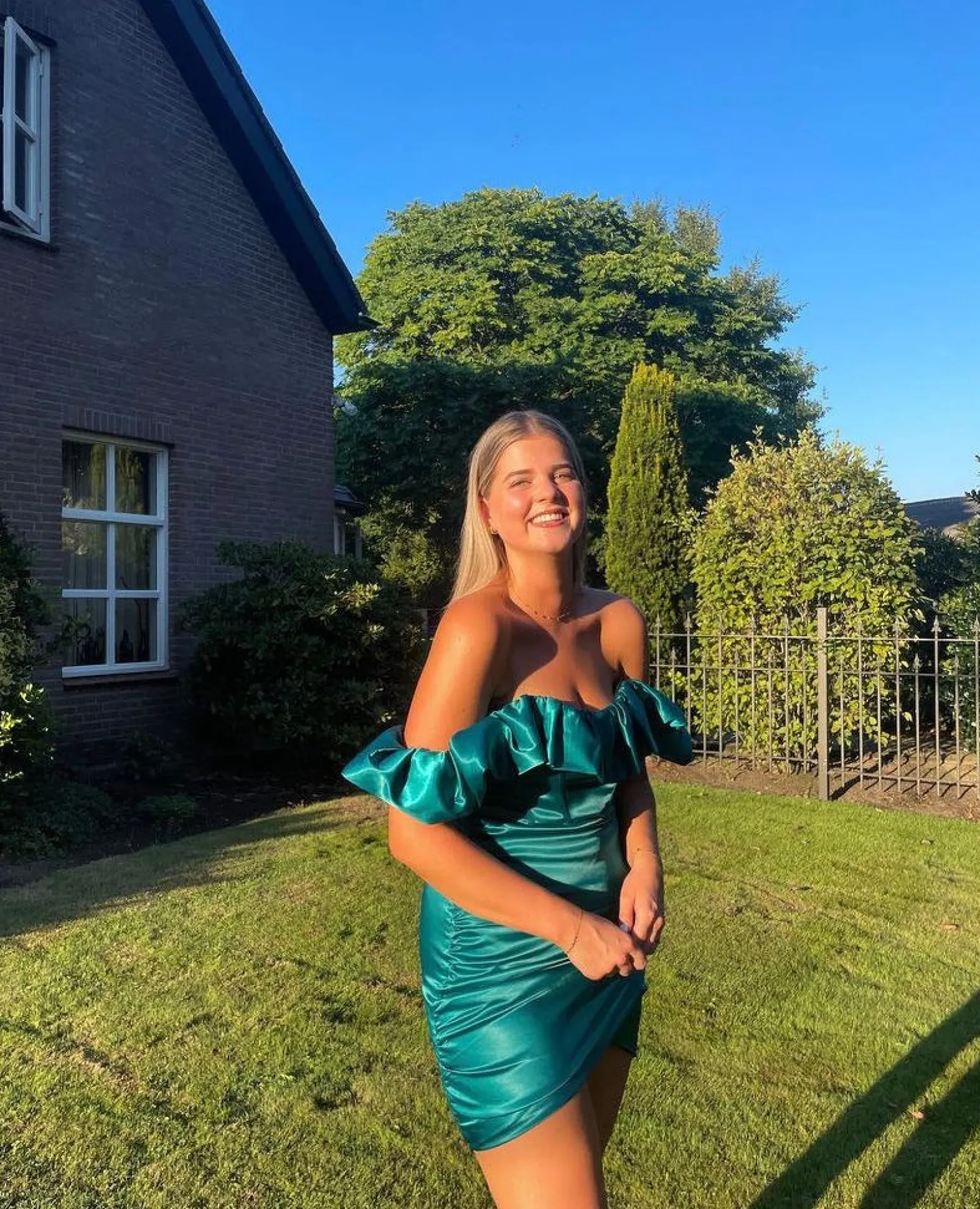 zara_ruffle_corset_asymmetric_mini_dress__green_8.webp Outlet Zara Ruffle Corset Asymmetric Mini Dress - Green Women Dresses